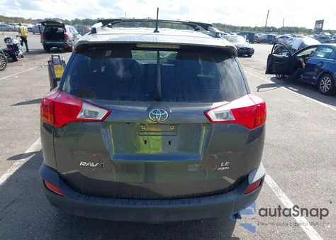 2015 Toyota Rav4 Le из США, поврежденный, VIN JTMBFREV5FD156245